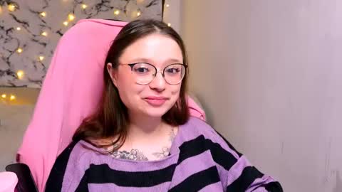 Snapshot of me_hanna chatting on February 2025 03:07:01 AM Hanna online show from February 2025 03:07:01 AM