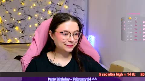 Snapshot of me_hanna chatting on February 2025 11:03:01 PM Hanna online show from February 2025 11:03:01 PM