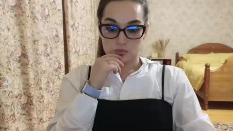 Snapshot of me_lissa_sun chatting on March 2025 02:12:02 AM Melissa online show from March 2025 02:12:02 AM