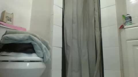 meaderd740870 online show from September 2025 09:33:01 AM