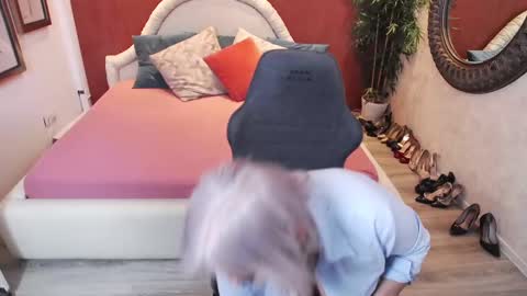 meamandax online show from February 2025 11:31:02 AM