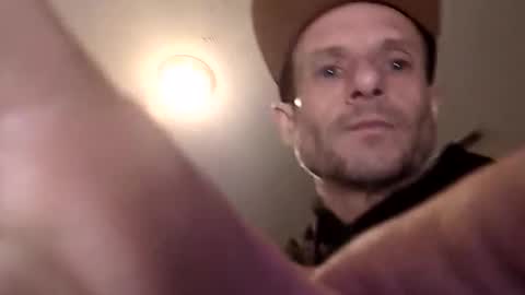 Jizzy online show from March 2026 12:50:01 AM