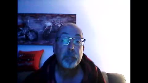 me at home online show from October 2025 09:56:02 AM