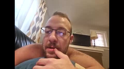 Snapshot of meatinyourgrill chatting on October 2025 02:12:01 PM meatinyourgrill online show from October 2025 02:12:01 PM