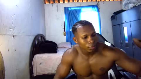 Snapshot of medellinblacx chatting on December 2024 07:43:02 PM medellinblacx online show from December 2024 07:43:02 PM