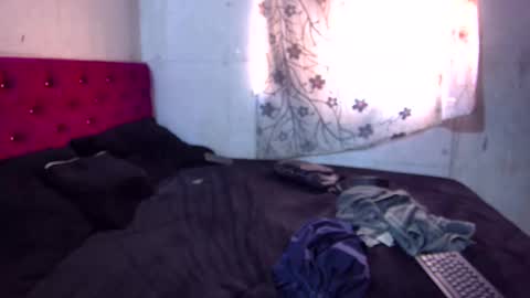 Snapshot of medellinblacx chatting on February 2025 07:06:02 PM medellinblacx online show from February 2025 07:06:02 PM