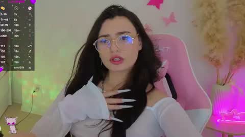 Dina online show from July 2026 09:19:02 PM