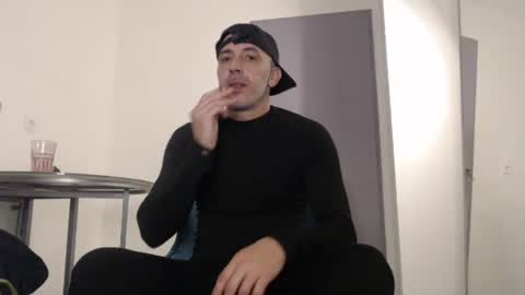 Snapshot of meditmtc chatting on January 2025 04:50:02 PM Meditmtc online show from January 2025 04:50:02 PM