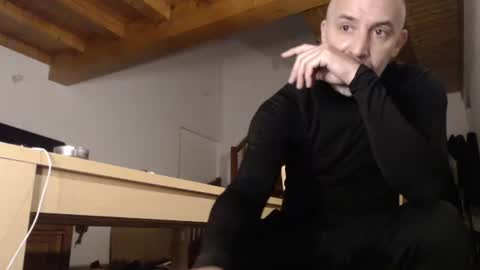 Snapshot of meditmtc chatting on January 2025 07:00:01 PM Meditmtc online show from January 2025 07:00:01 PM