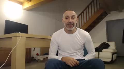 Snapshot of meditmtc chatting on January 2025 06:28:02 PM Meditmtc online show from January 2025 06:28:02 PM