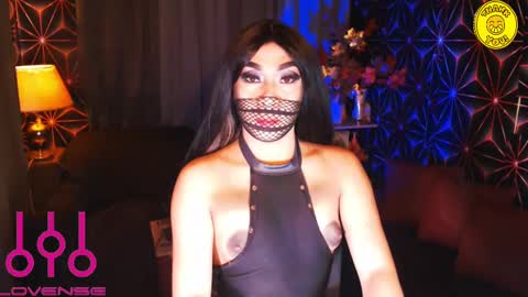 THE QUEEN ALPHA   Queen Medusa Prey online show from February 2025 09:03:01 AM