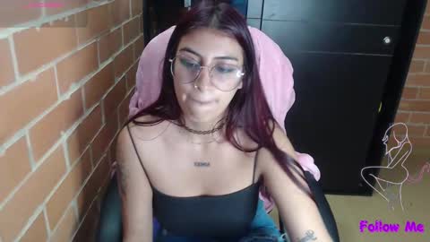 Snapshot of medussa_kat chatting on December 2024 11:21:01 PM Katrina online show from December 2024 11:21:01 PM