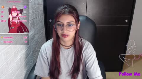 Snapshot of medussa_kat chatting on February 2025 11:36:02 PM Katrina online show from February 2025 11:36:02 PM