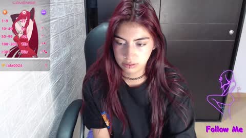 Snapshot of medussa_kat chatting on February 2025 09:07:02 PM Katrina online show from February 2025 09:07:02 PM