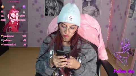 Snapshot of medussa_kat chatting on February 2025 01:35:01 AM Katrina online show from February 2025 01:35:01 AM