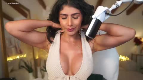 Andrea  online show from February 2025 03:42:02 PM