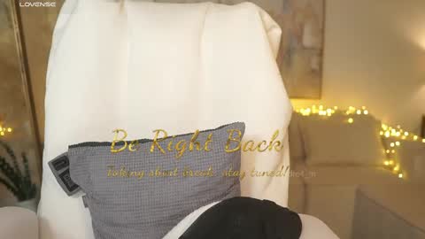 Andrea  online show from March 2025 03:34:01 PM