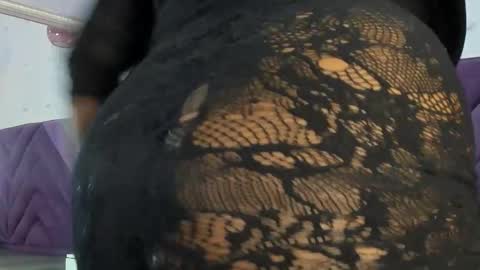 Snapshot of meeganfoox chatting on January 2026 04:07:02 AM meeganfoox online show from January 2026 04:07:02 AM