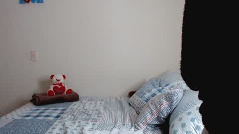 Snapshot of meehturt chatting on January 2025 02:35:01 AM anna online show from January 2025 02:35:01 AM