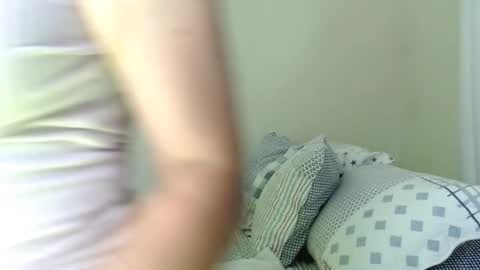 Snapshot of meehturt chatting on March 2025 02:46:02 AM anna online show from March 2025 02:46:02 AM