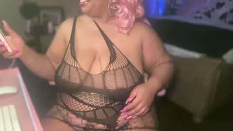 Southern Peach online show from November 2025 02:22:01 AM