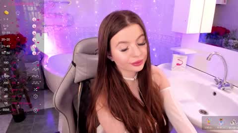 sophie online show from November 2025 06:51:02 PM