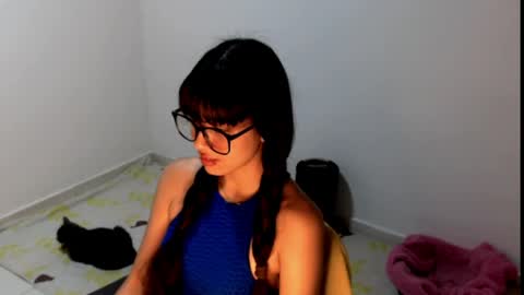 Meg4n Miauuuu online show from May 2026 11:49:02 AM