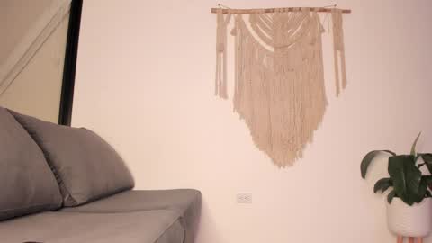 megan online show from January 2025 02:08:01 AM