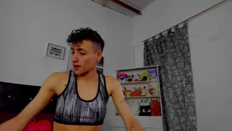 M E G A N online show from December 2025 05:50:01 PM