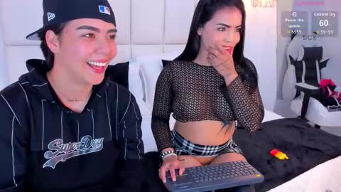 Snapshot of megan_and_mia30 chatting on February 2026 11:44:02 PM megan_and_mia30 online show from February 2026 11:44:02 PM