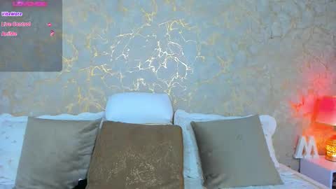 Snapshot of megan_clarck_ chatting on September 2025 03:11:01 AM Puedes llamarme angy online show from September 2025 03:11:01 AM