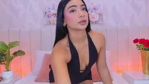 Carolina Paez online show from July 2026 12:20:02 PM