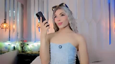 megan do santos online show from May 2026 08:49:02 PM