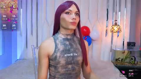 megan do santos online show from July 2026 08:15:02 PM