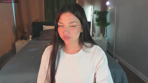Megan Fosterr online show from July 2026 08:56:02 AM