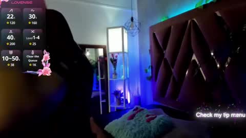    online show from February 2025 03:01:02 AM