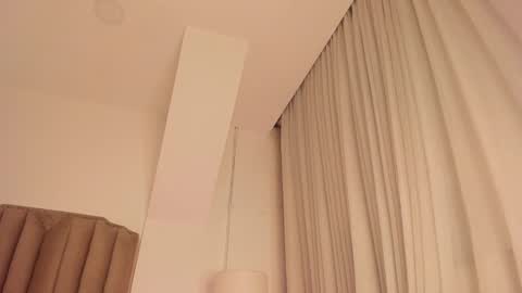   online show from December 2024 07:03:01 AM