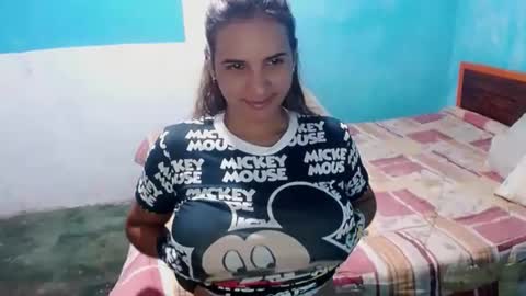 Snapshot of megan_little_ chatting on December 2024 02:25:02 AM amanda online show from December 2024 02:25:02 AM