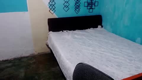 Snapshot of megan_little_ chatting on December 2024 06:57:02 PM amanda online show from December 2024 06:57:02 PM