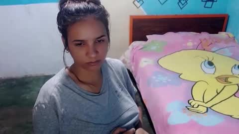 Snapshot of megan_little_ chatting on January 2025 11:58:02 PM amanda online show from January 2025 11:58:02 PM