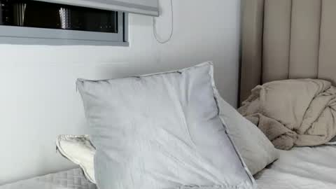 megan_monrroe06 online show from July 2026 01:58:33 AM