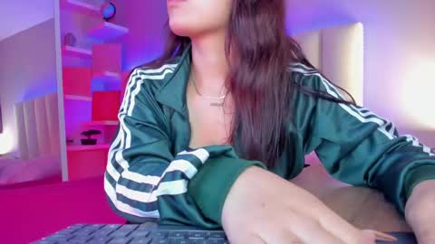     online show from March 2025 11:36:02 AM