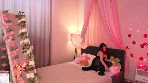 Megan Nelson online show from May 2026 11:19:01 AM