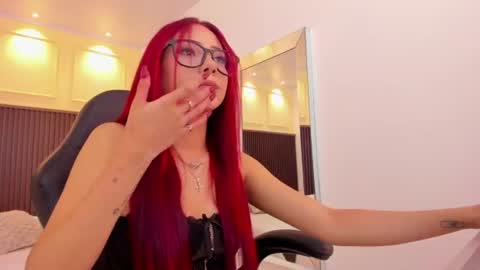 M E G A N  online show from June 2026 07:45:01 PM
