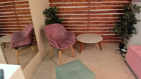 Snapshot of megan_raiin chatting on January 2025 08:34:02 AM megan_raiin online show from January 2025 08:34:02 AM