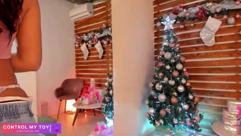 megan_raiin online show from December 2025 08:20:02 AM