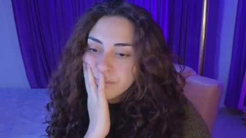                 Laura                 online show from July 2026 01:04:01 AM
