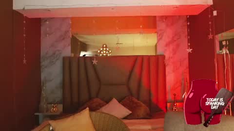 megan_saint online show from June 2026 02:08:01 PM