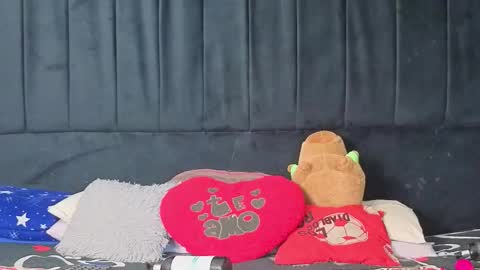 Megan online show from November 2025 09:48:01 PM