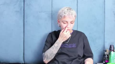 megan_thompsonn_ online show from June 2026 02:49:01 AM